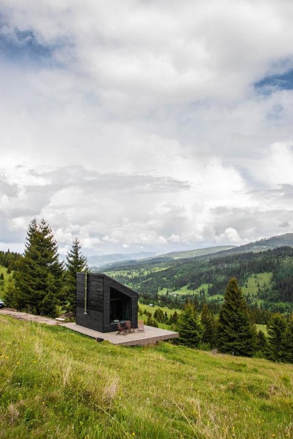 Chalet Sihastru In Haita Land *